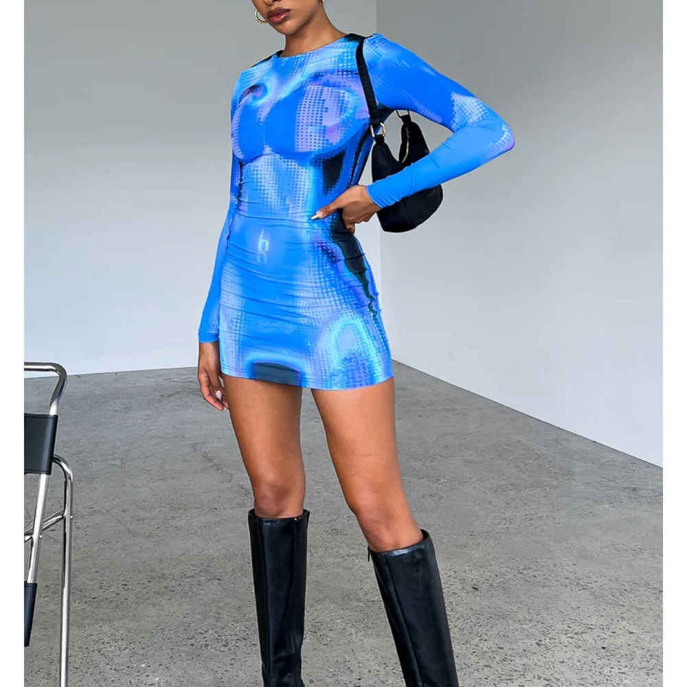 WHITE FOX SOULMATE LONG SLEEVE MINI DRESS
